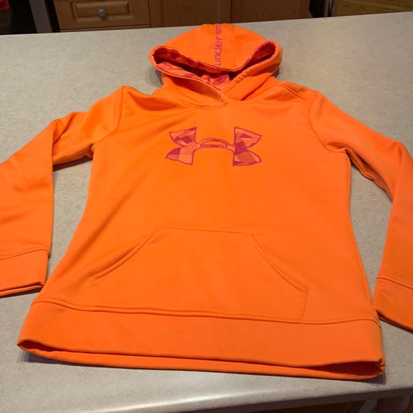 Under Armour Other - Under Armour youth girls sweatshirt